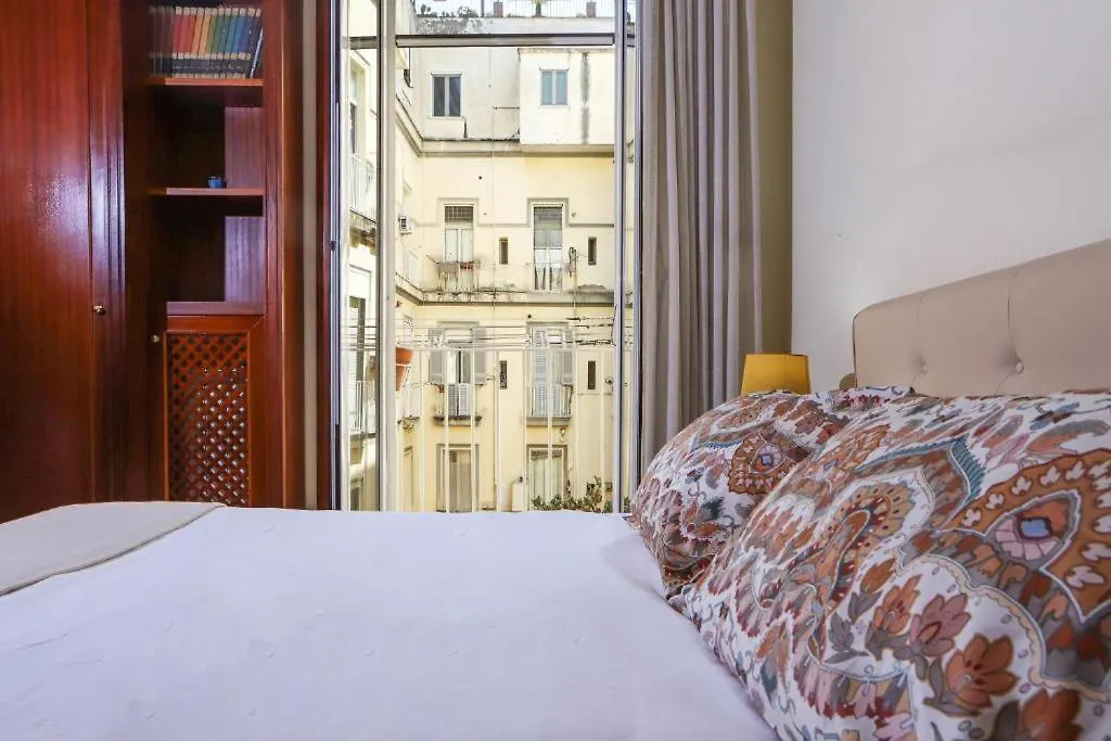 Cuorenapoletano Apartment Naples